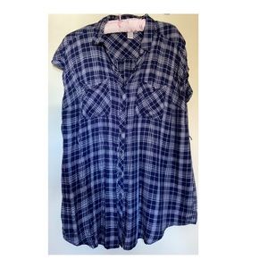 Motherhood Maternity Button Up Top - L